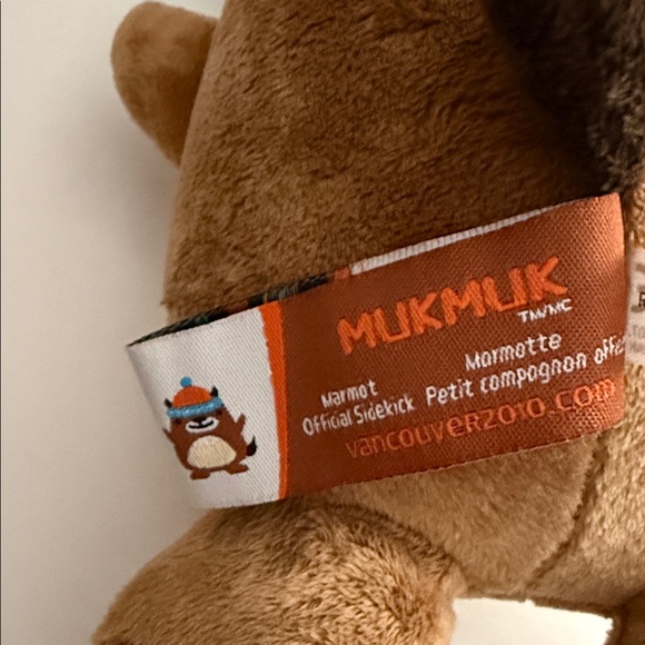 MUKMUK VANCOUVER OLYMPICS 2010 Plush Toy 9.5 INCHES - Picture 7 of 12